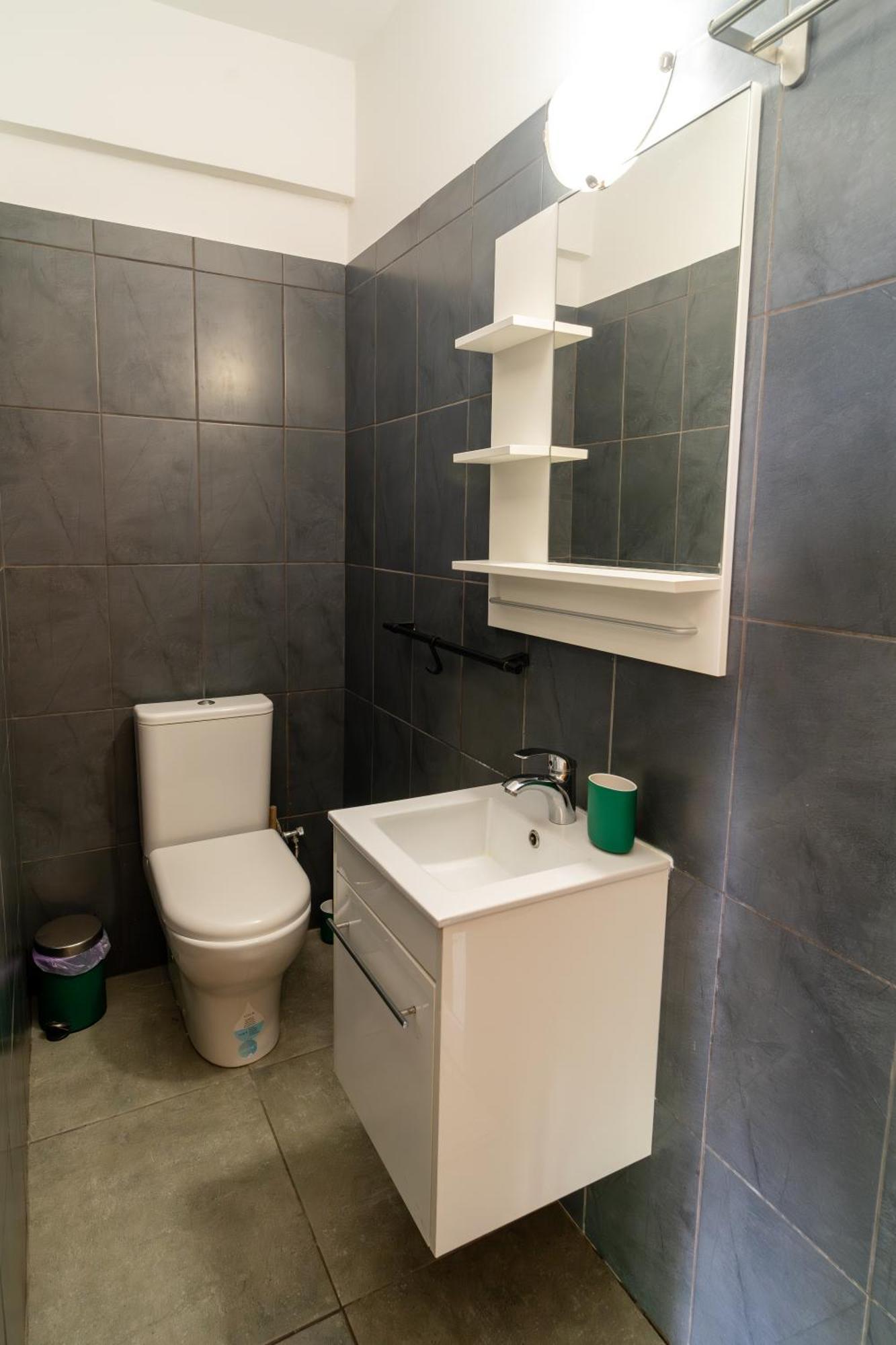Kave Blue Mackenzie 1 Bdr Flat With Pool Lägenhet Larnaca Exteriör bild